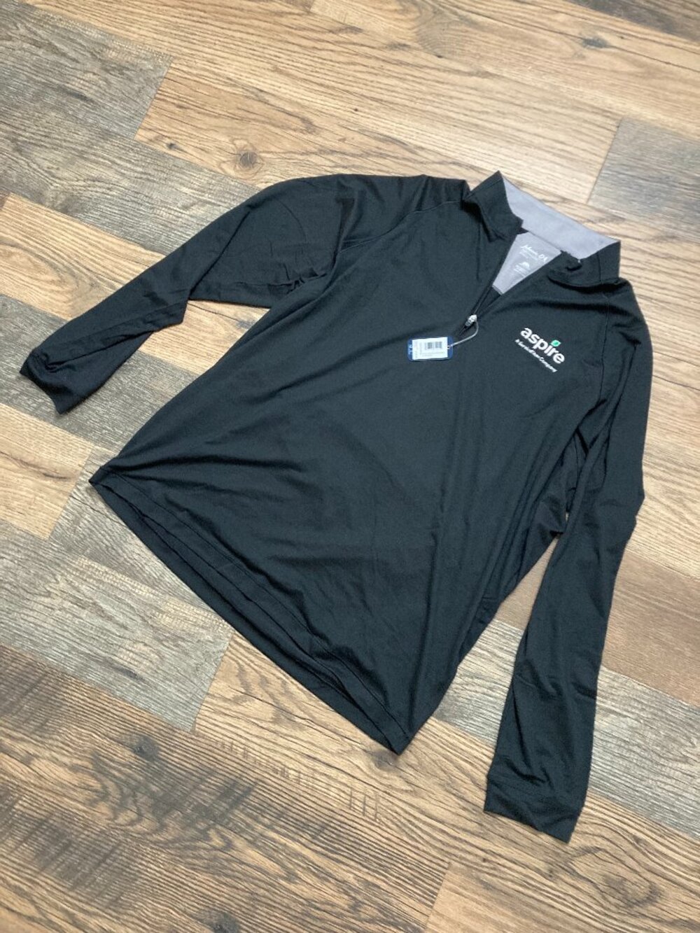 Johnnie-O Performance Men’s XL Black Freeborne 1/4 Zip Pullover NWT $118